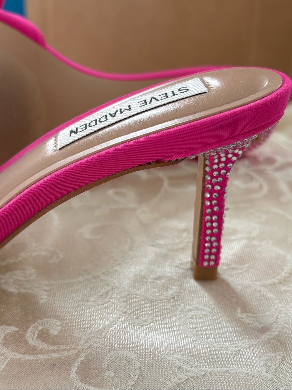 Steve Madden Hot Pink Bow Slide Mules - Picture 3 of 6